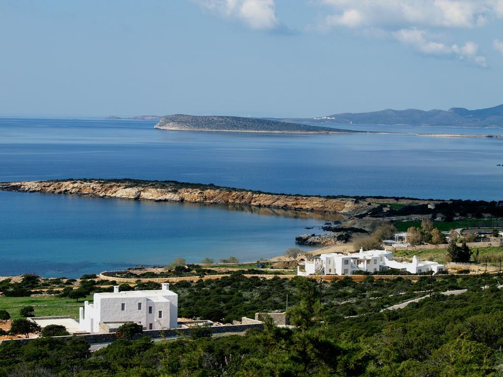 Narkissos Studios Alikí Rum bild